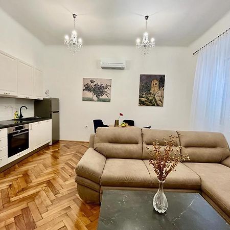דירות PUY Lux Apartmans מראה חיצוני תמונה